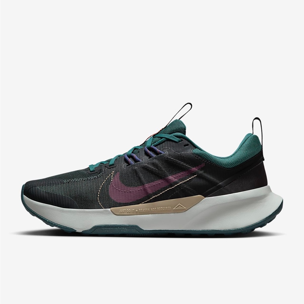 BNWT Nike Juniper Trail Running Shoes